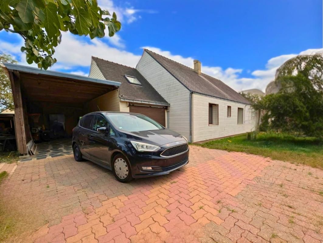 Maison de plain-pied à vendre  Malville