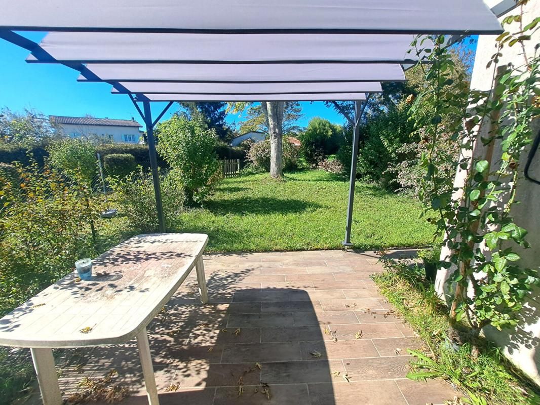 SAINT-YRIEIX-SUR-CHARENTE Maison 3 chambres avec garage à St Yrieix sur Charente 2