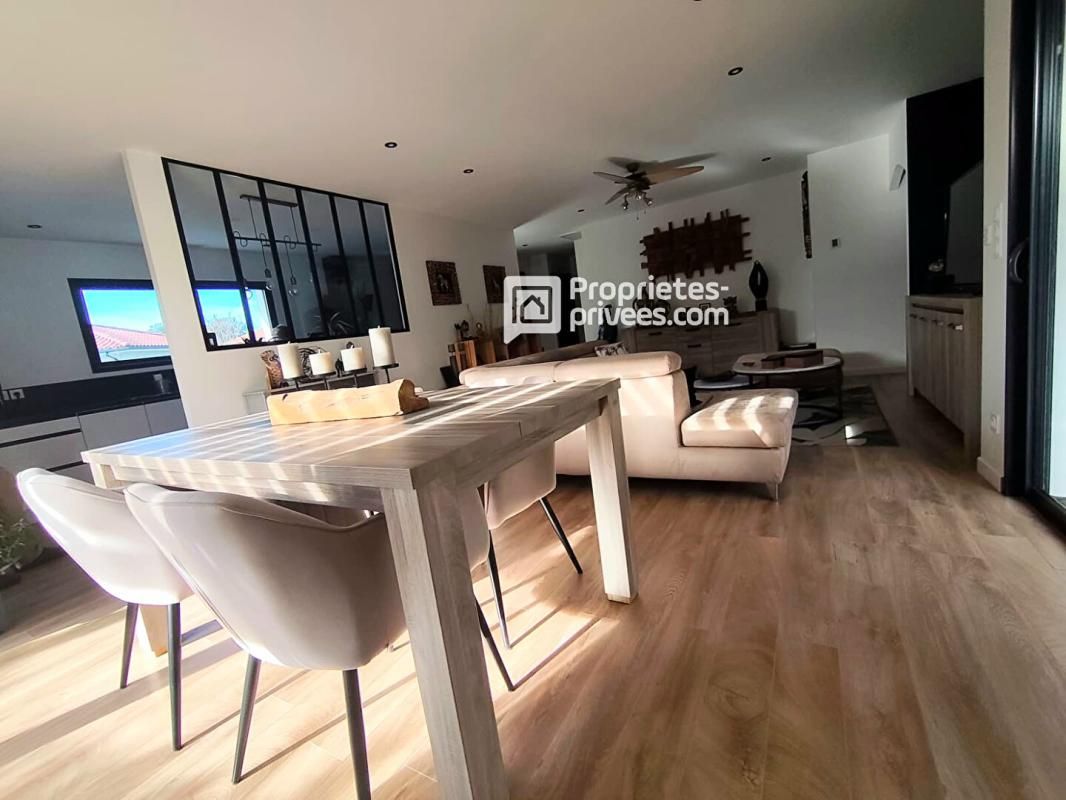 BISCARROSSE Maison contemporaine de 2020 plain-pied avec piscine et prestations premium 4