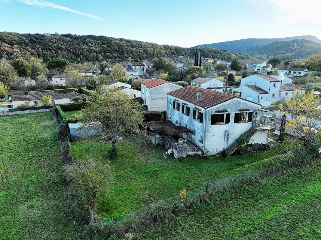 GANGES Villa 9 pièces 165+50m2 comprenant 3 logements 2