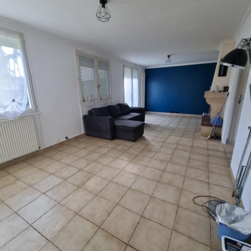 LES BORDES Maison 2 chambres, terrain et bois 3