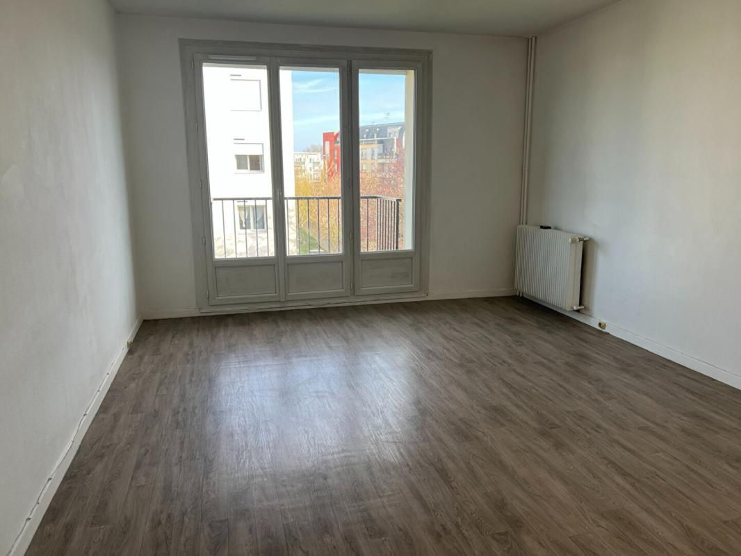 BRETIGNY-SUR-ORGE Appartement Bretigny Sur Orge 3 pièce(s) 67.5 m2 4
