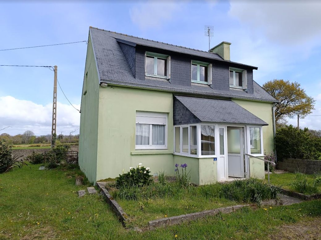 29390 Leuhan maison 4 chambres séjour cuisine 32 m² sur 1600 m² avec hangar de 160 m²