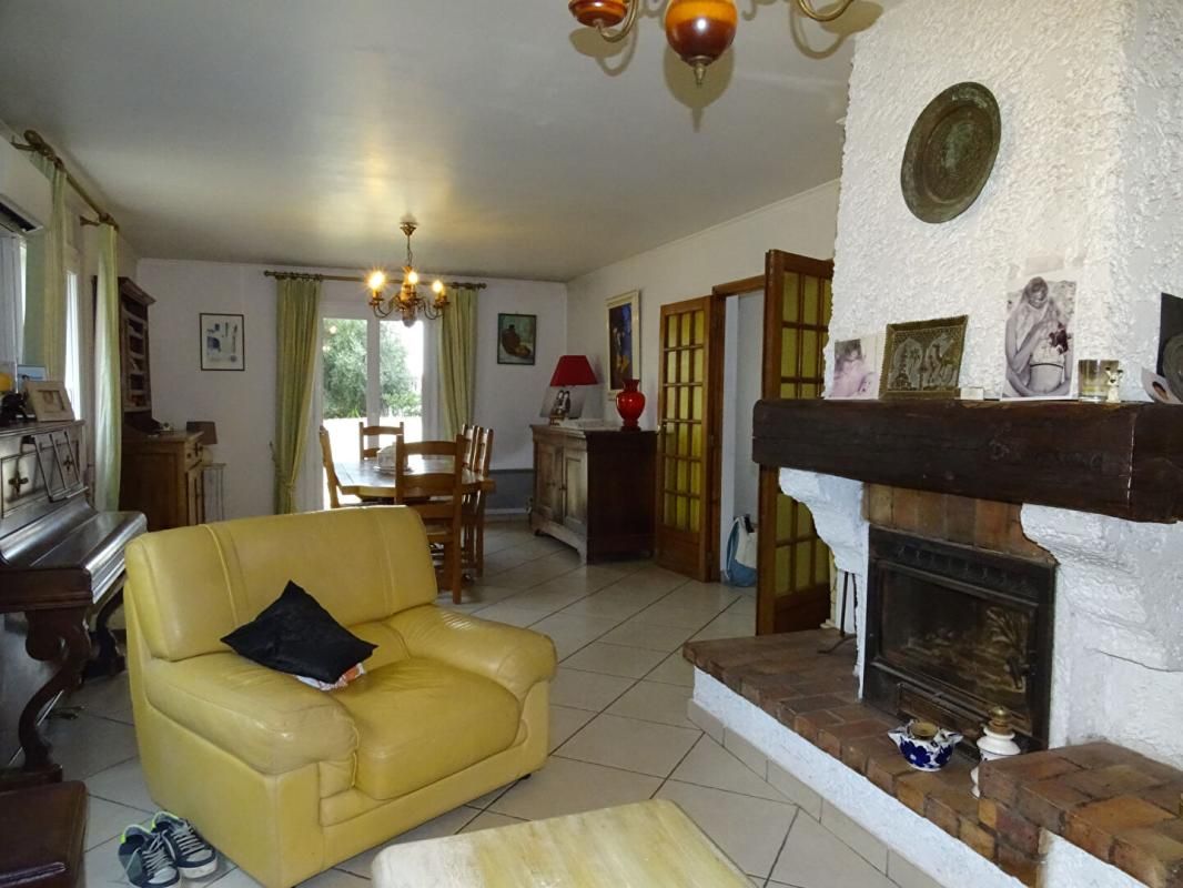 LA CIOTAT Maison La Ciotat 4 pièce(s) 111 m2 4