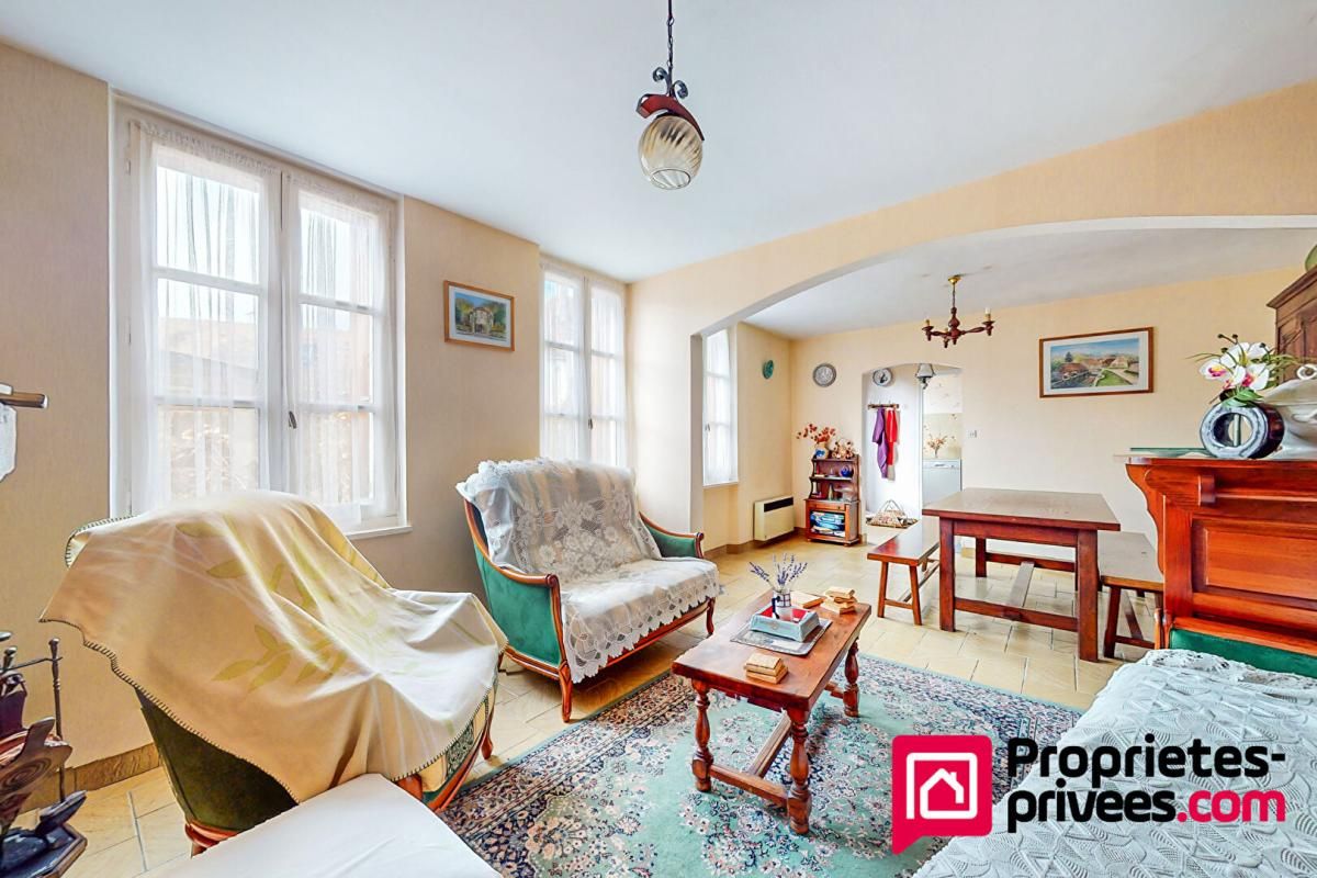 SAINT-MAURICE-LES-CHARENCEY Maison de bourg - 5 pièce(s) 86 m2 2