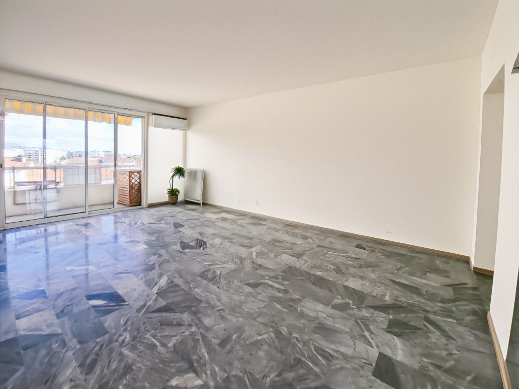 CAGNES-SUR-MER Appartement  Vue Mer Cros de Cagnes Sur Mer 2 pièce(s) 51 m² 2