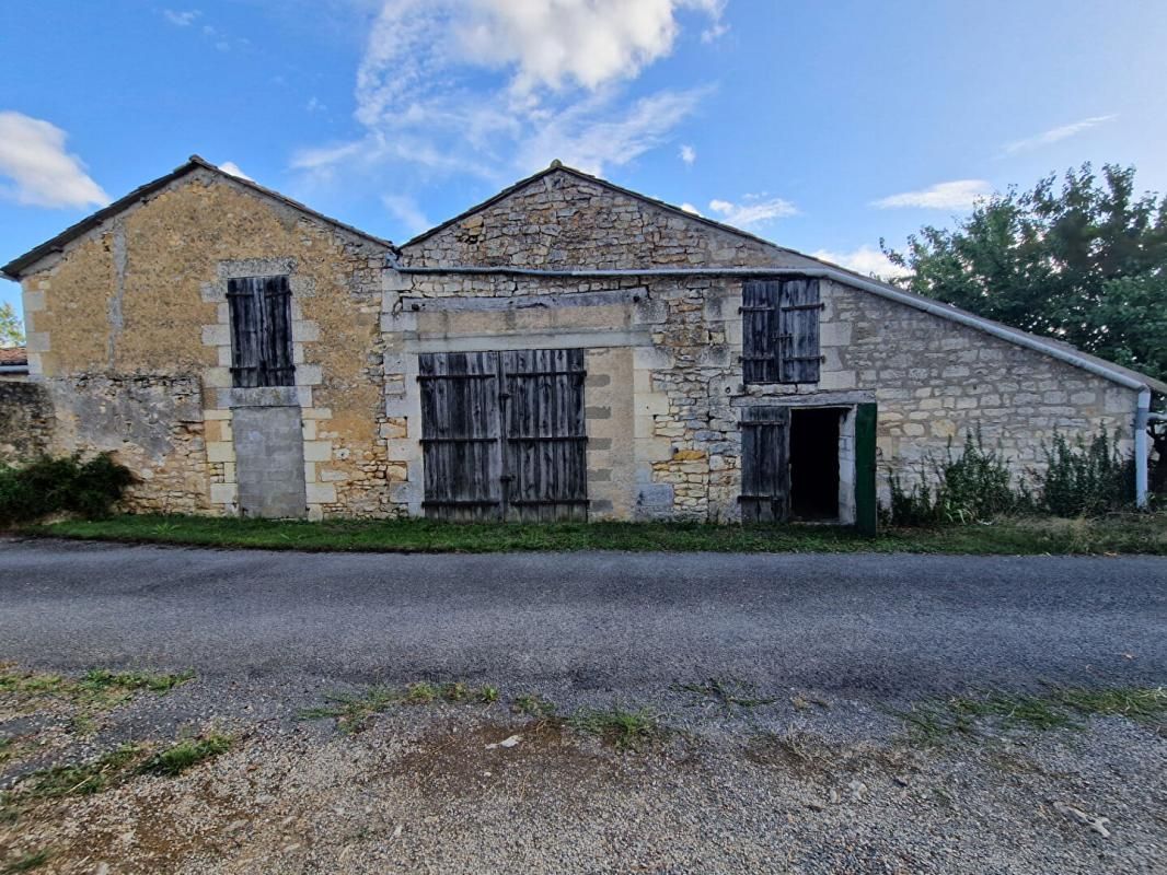 Corps de ferme Lavoux 3 pièce(s) 169 m2