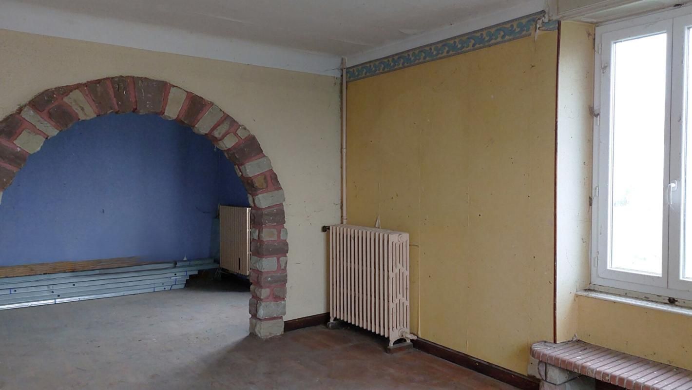 BOULIGNEY Maison Bouligney 4 pièce(s) 90 m2 3