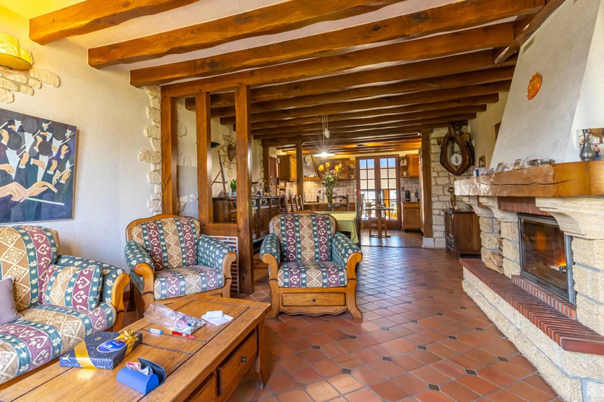 GIEVRES Maison Gievres 6 pièce(s) 137.525 m2 2