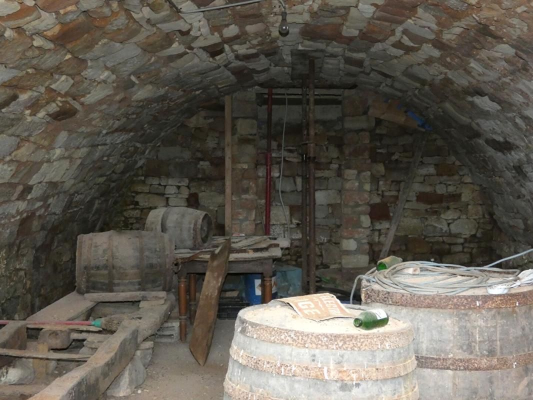 NAILHAC Maison A RENOVER 4 pièce(s) 130 m2 / terrain 1500m² 4