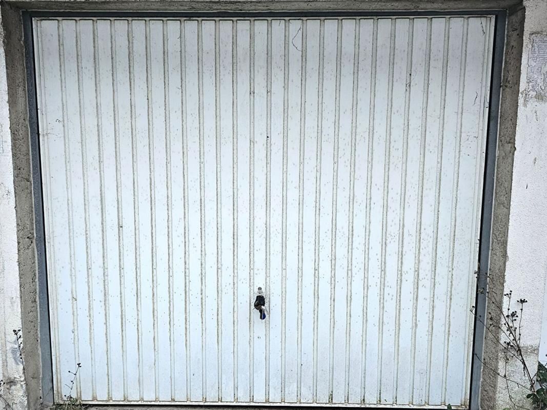 Parking / box Saint Nazaire 11 m2