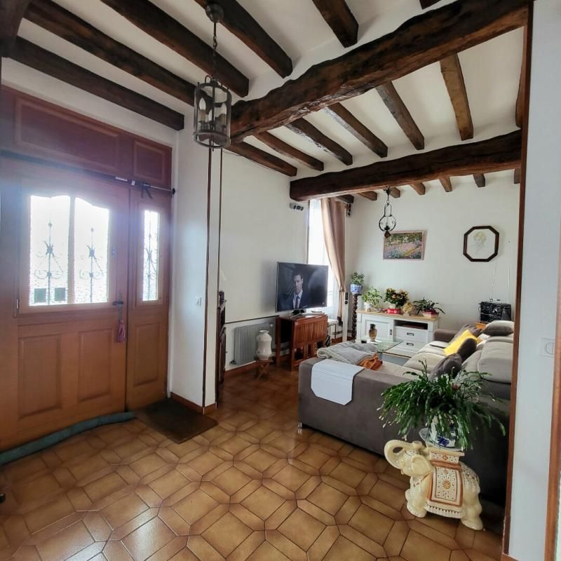 NONANCOURT Maison Nonancourt (27320), 7 pièces, garage, dépendances, cave à vin, terrain de 796m². Prix HAI : 238 970 3