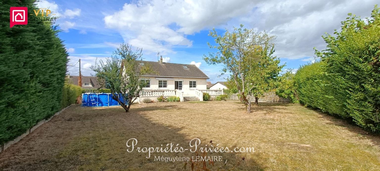 LE PLESSIS-GROHAN Maison 5 pièces - 2 chambres - Sous-sol total - Jardin au PLESSIS-GROHAN 1