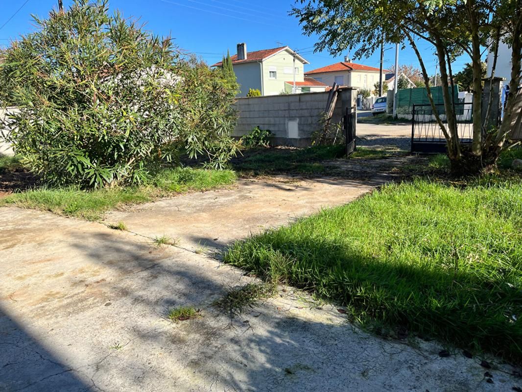 VILLENEUVE-SUR-LOT Maison Villeneuve Sur Lot 3 chambres 75 m2, avec jardin 2