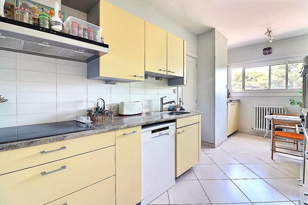 TOULON Appartement Toulon 5 pièce(s) 112 m2 quartier Petit Bois 4