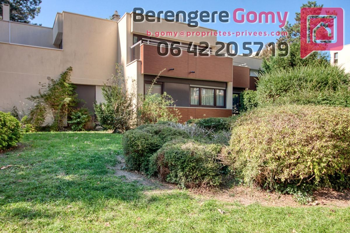 LE PLESSIS-BOUCHARD Le Plessis-Bouchard (95130) Appartement Duplex de 95m² 3