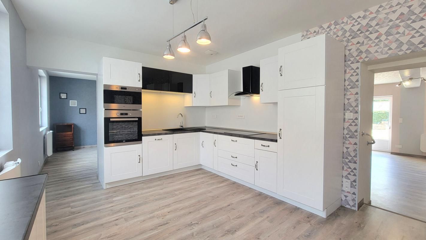 Maison Loiré 4 pièce(s) 102 m2