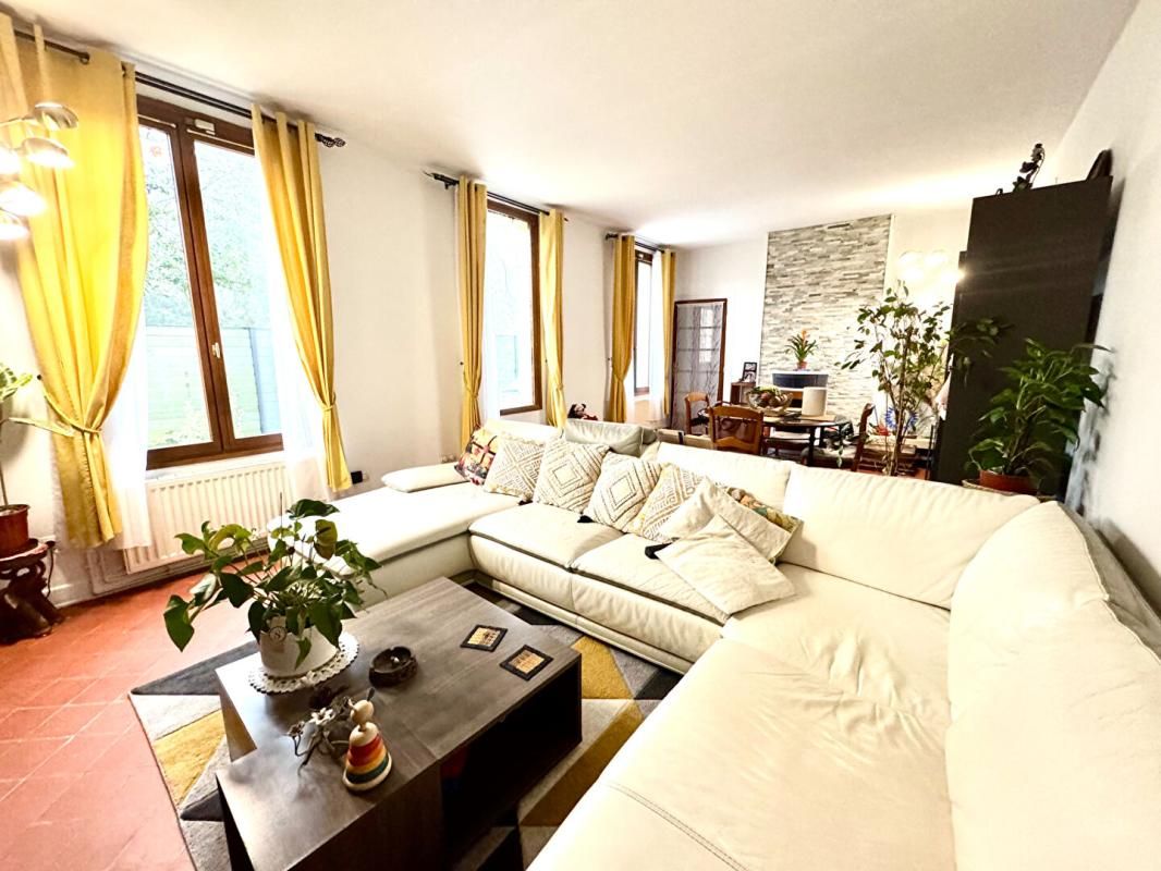 LONGPONT Longère  4 pièce(s) 90m2 4