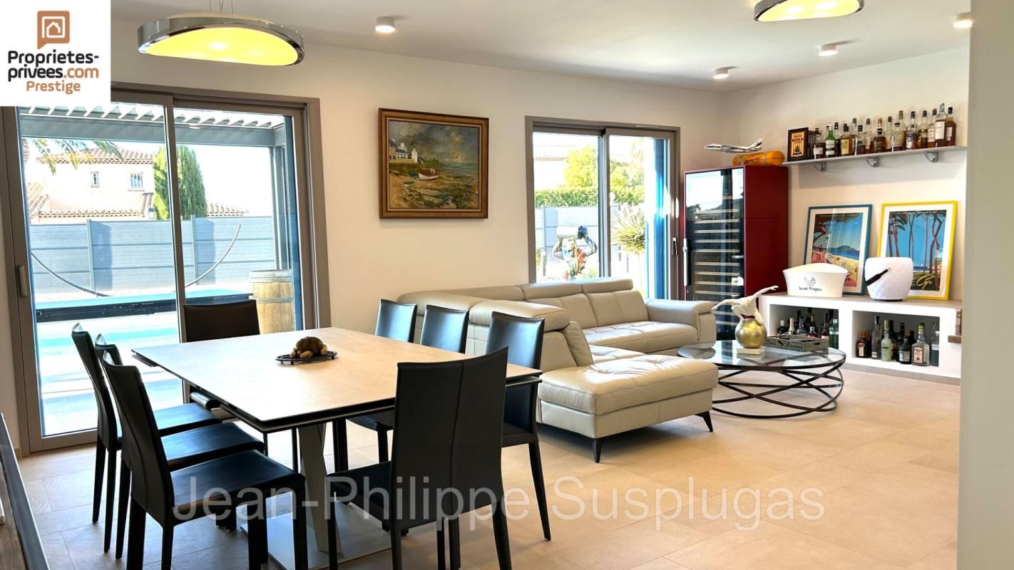 SAINT-CYR-SUR-MER Superbe villa Saint Cyr Sur Mer 6 pièce(s) 163 m2 4