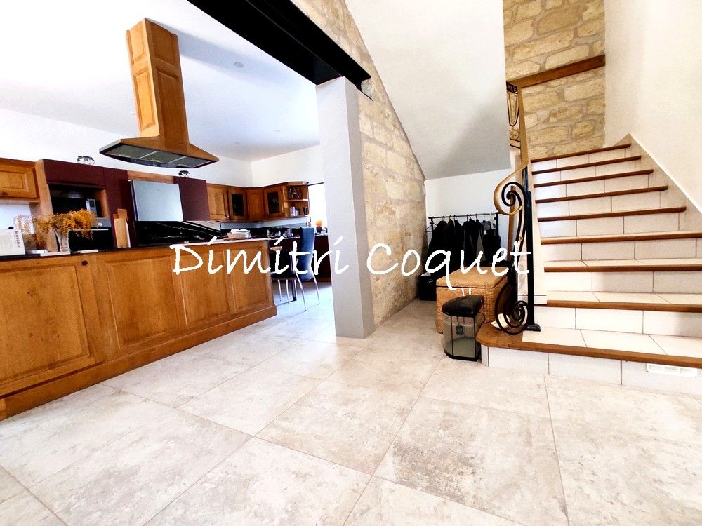 PéZENAS Maison de caractère dans un ancien domaine viticole 3