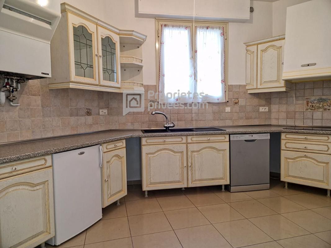 VILLEMOMBLE ENVIRON 10% DE RENDEMENT LOCATIF BRUT - Maison en copropriété sans aucune charge - idéale investissement ou résidence principale Villemomble à moins de 10 min de la gare de Gagny 3