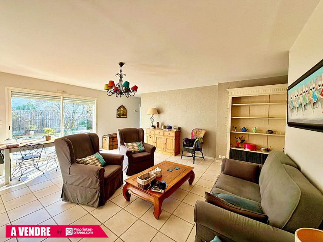 BRUGES Maison de ville Bruges 3 pièce(s) 85 m2 jardin garage 2