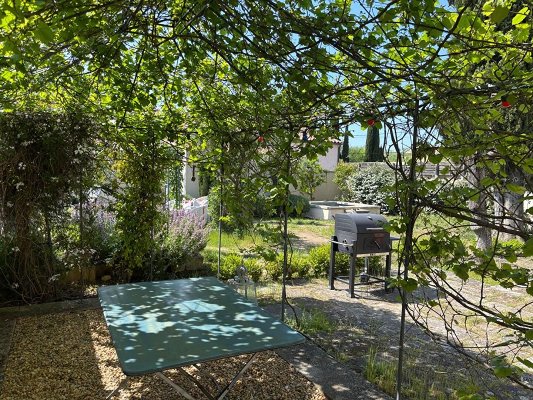 UZES Maison en Pierres du Gard 3