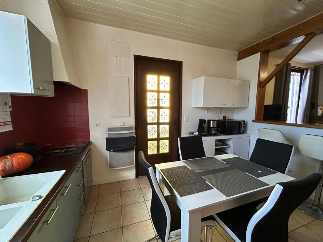 WARMERIVILLE SPECIAL LOCATIF / Maison  Warmeriville 60m², 3 pièces 3