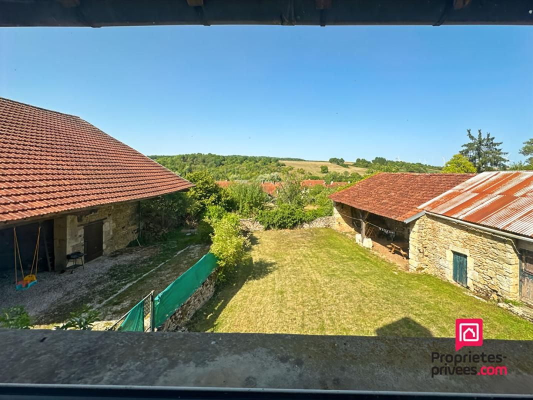 LUCY-LE-BOIS Ensemble Immobilier de rapport 2