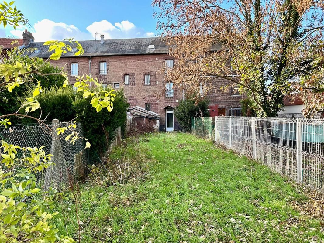 CAUDEBEC-LES-ELBEUF MAISON DE VILLE 90 M2 COEUR CAUDEBEC LES ELBEUF 1