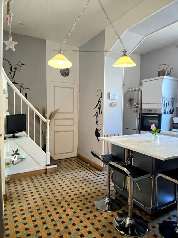 AUVERS-LE-HAMON Maison Auvers Le Hamon 6 pièce(s) 152 m2 3