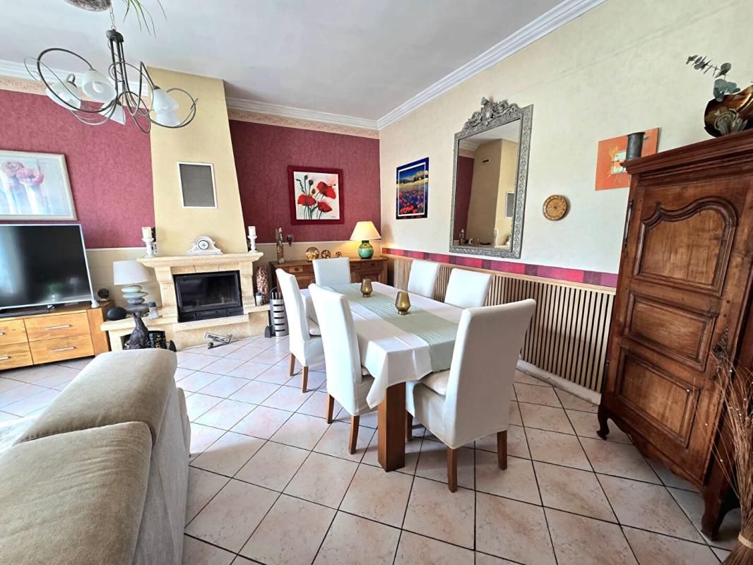 AUVERS-LE-HAMON Maison Auvers Le Hamon 6 pièce(s) 152 m2 4