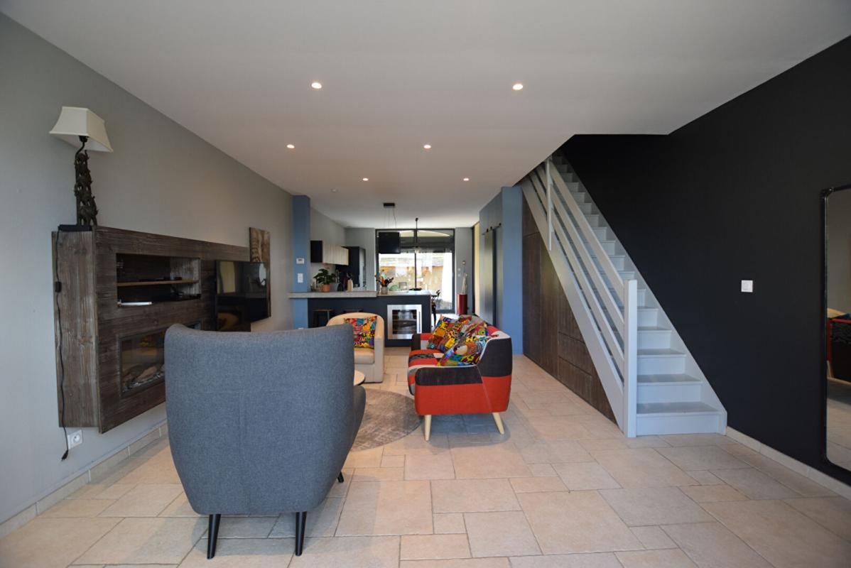 VENDOME Centre Vendôme, maison d'exception dans résidence fermée. Photos sur demande 2