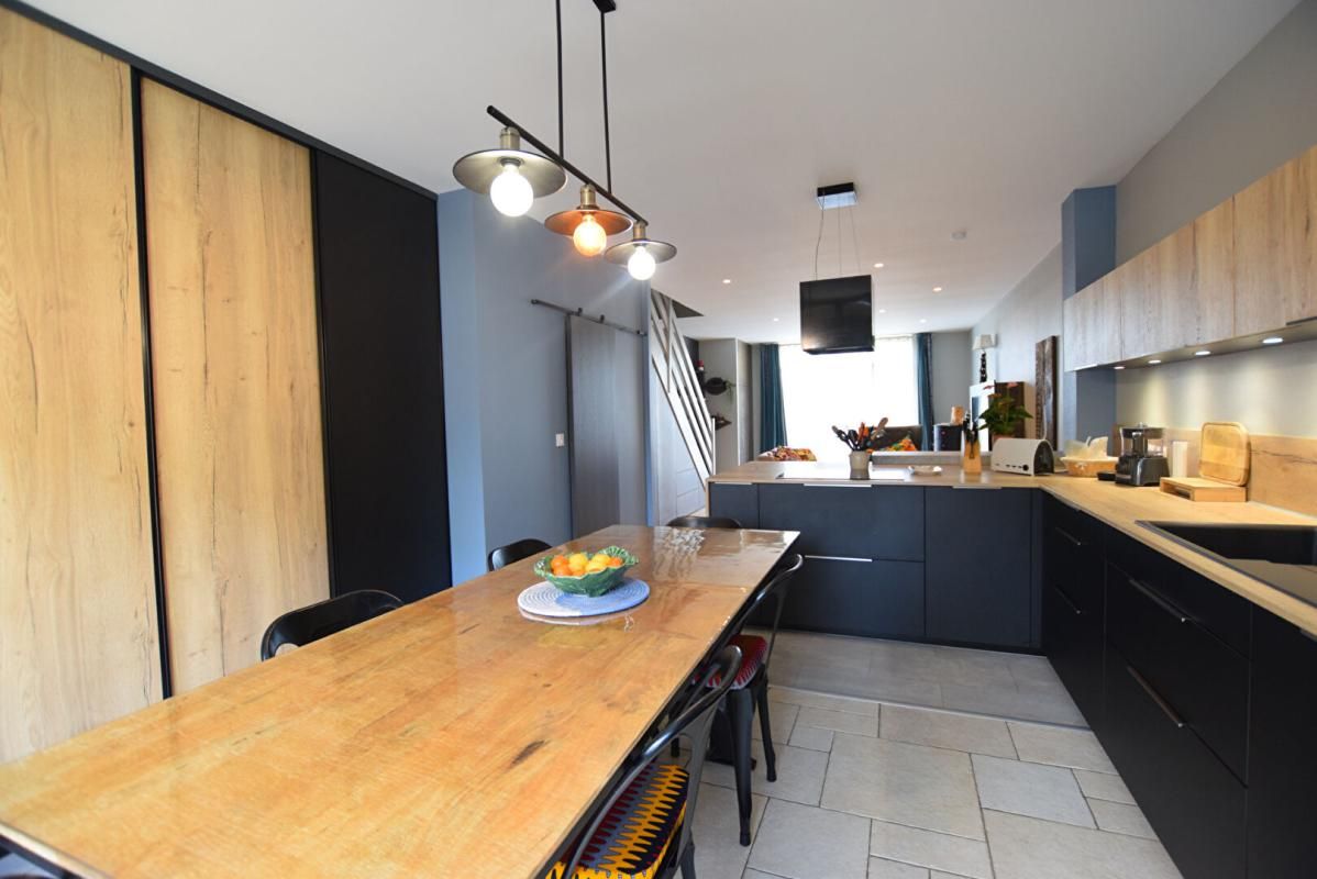 VENDOME Centre Vendôme, maison d'exception dans résidence fermée. Photos sur demande 4