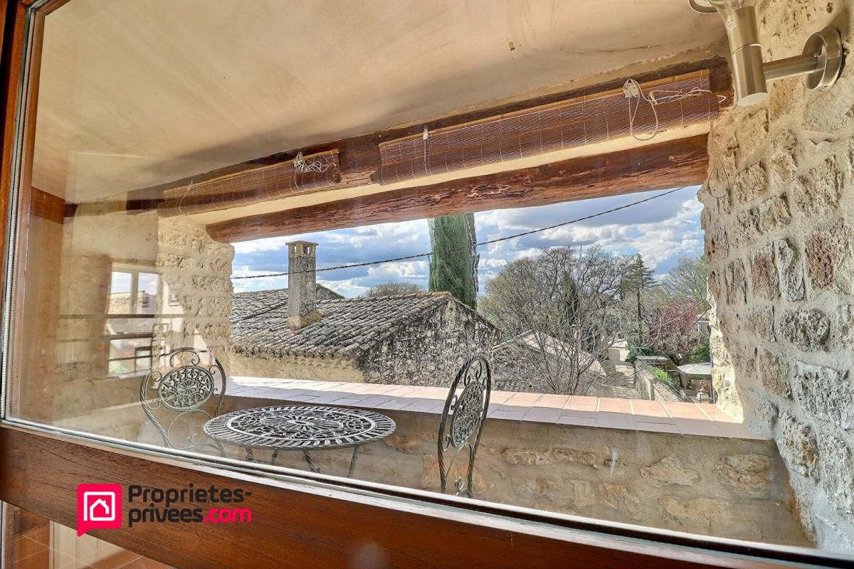 UZES UZES, 7 km, Maison de village restaurée 3