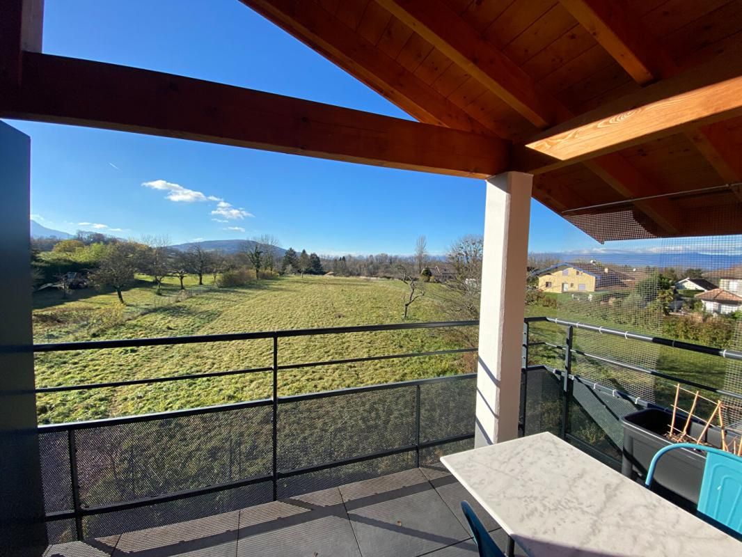 MARGENCEL Exclusivité Appartement T5 dernier étage terrasses garage et stationnement ( 74200) 2