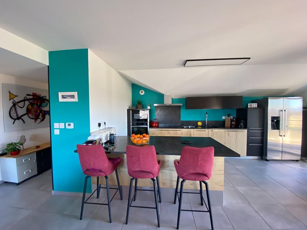 MARGENCEL Exclusivité Appartement T5 dernier étage terrasses garage et stationnement ( 74200) 3