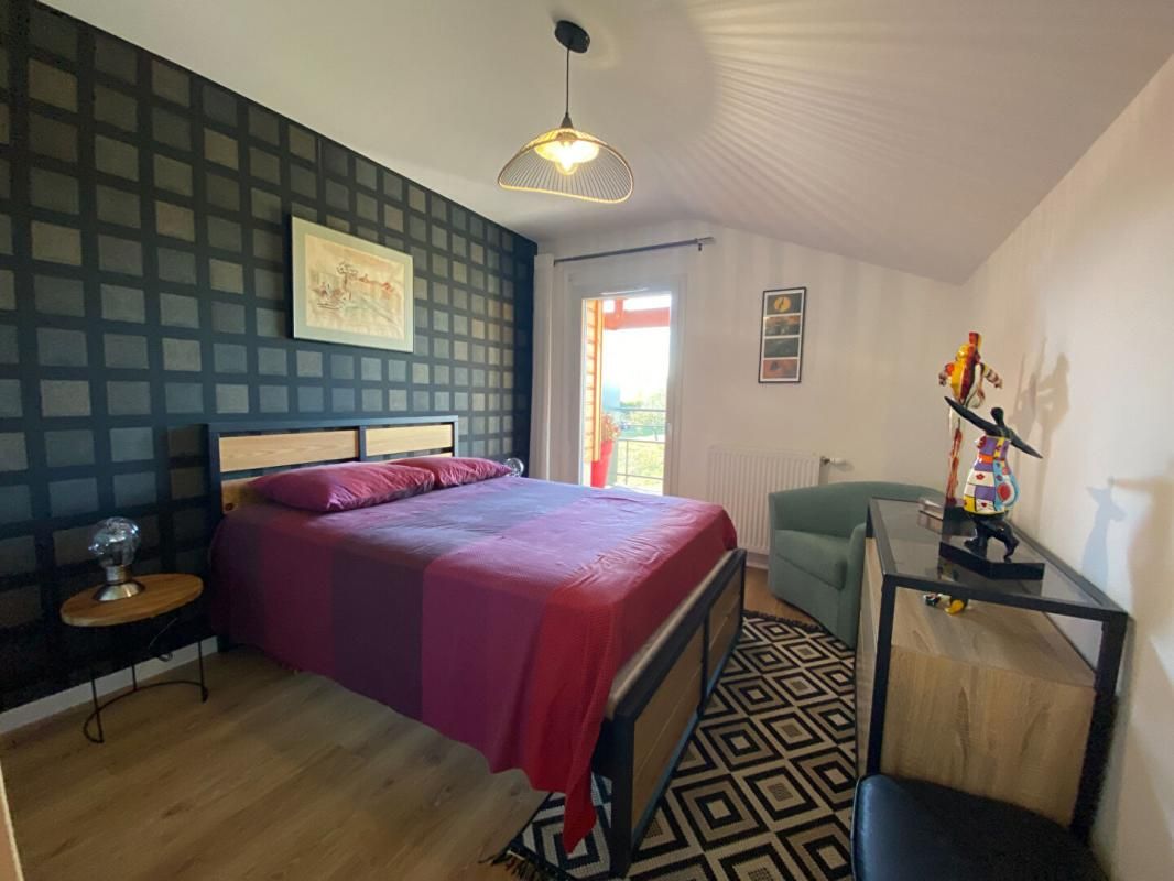 MARGENCEL Exclusivité Appartement T5 dernier étage terrasses garage et stationnement ( 74200) 4