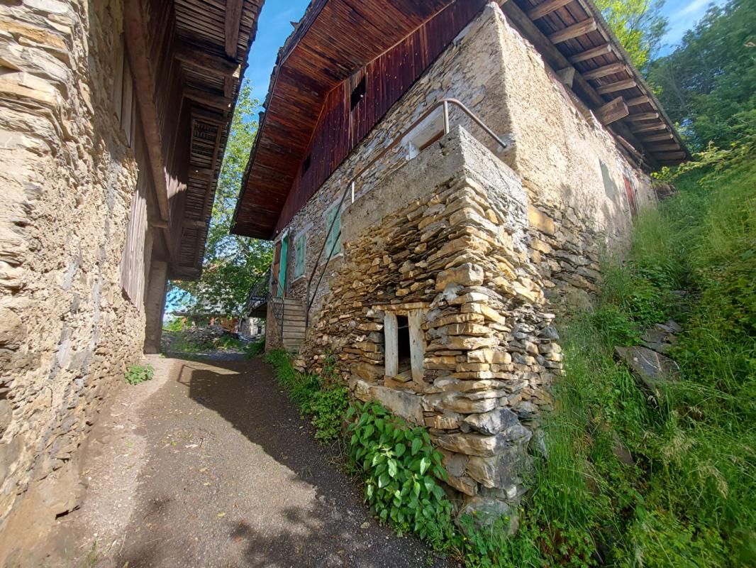 CHAMP-LAURENT Ensemble immobilier 2P 159 m2 CHAMP LAURENT (73390) 3