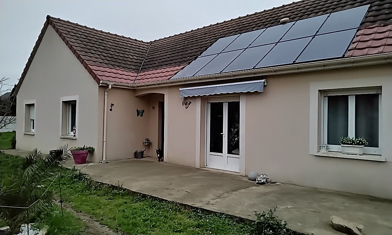 SAINTE-LIZAIGNE Maison 6 pièce(s) 1