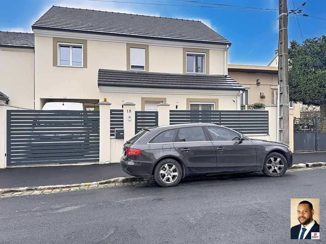 SAVIGNY-SUR-ORGE Maison Savigny Sur Orge 7 pièces d'environ 160m² implantée sur 361m² de terrain 3