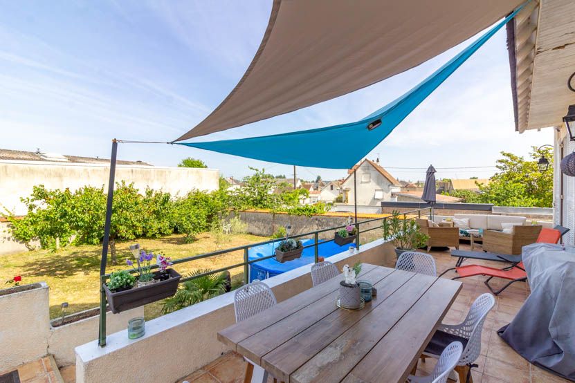 ROMORANTIN-LANTHENAY Maison Romorantin Lanthenay 7 pièces 150 m2 4