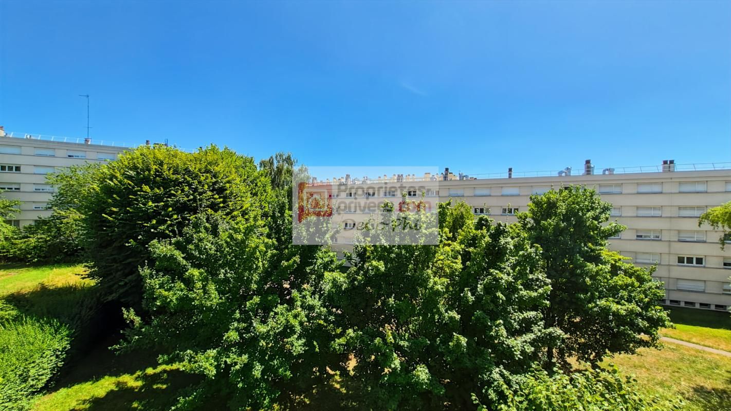 Lumineux 3 pièces 63 m2 vue dégagée Versailles