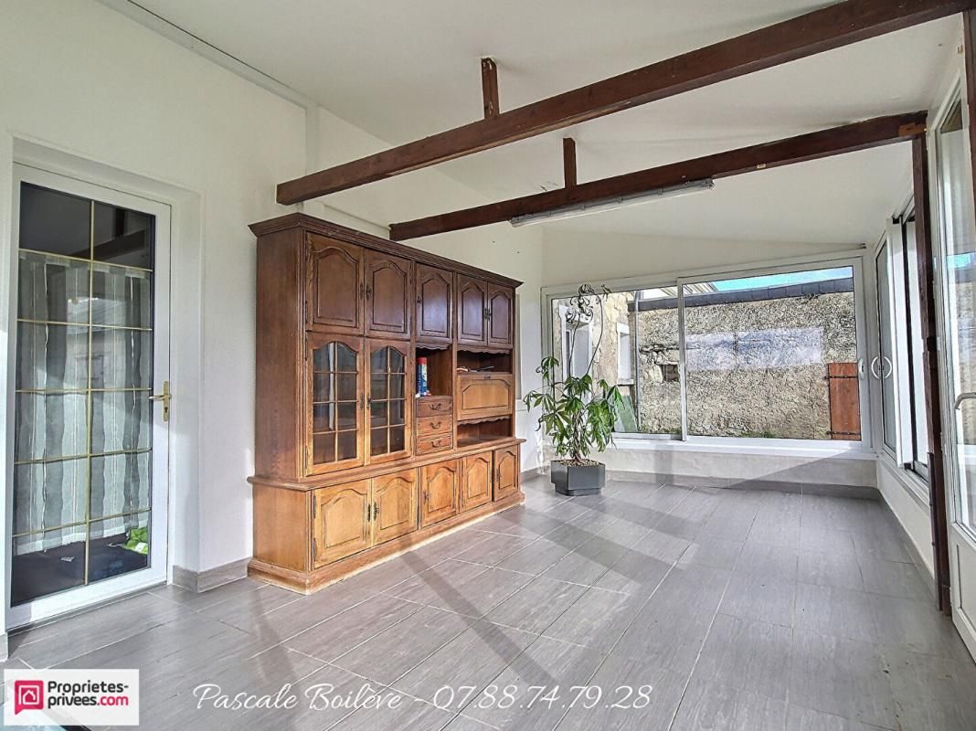 VERNANTES Charmante longère - 7 200 m² de terrain - VERNANTES (49390) 3