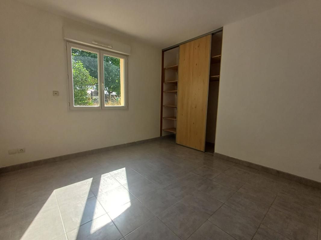 MONCETZ-LONGEVAS Maison de plain pied 120 m² à Moncetz-longevas 4