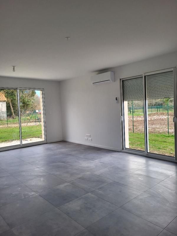 AGONAC maison neuve de plain-pied - 110 M2- terrain clos 825 M2 2