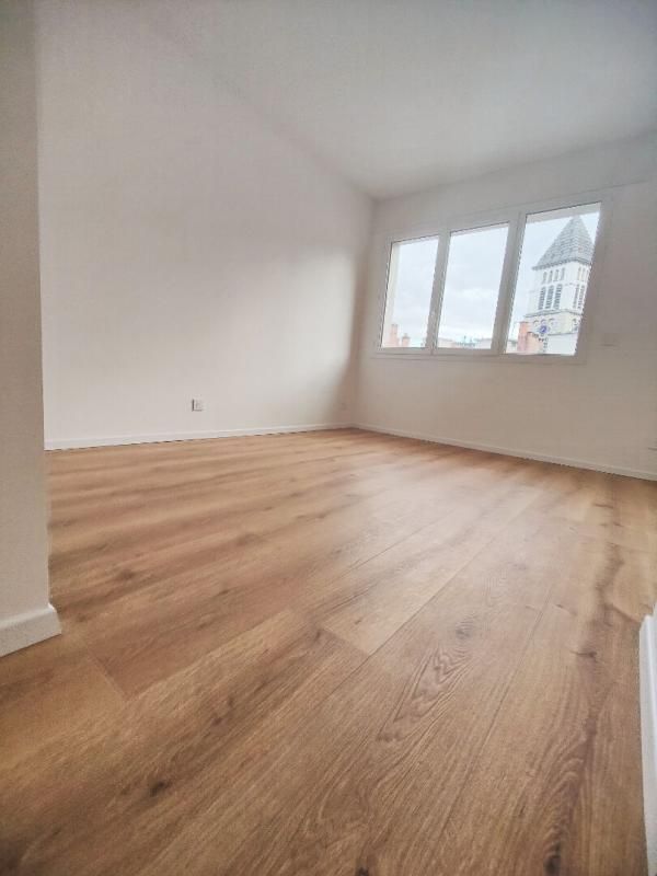 GRENOBLE Appartement Grenoble 6 pièce(s) 134 m2 2