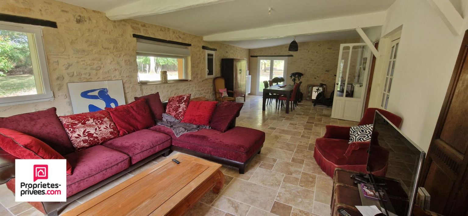 BAZAS Maison en pierre - 5 chambres - Dépendances - Terrain de 3 ha 3