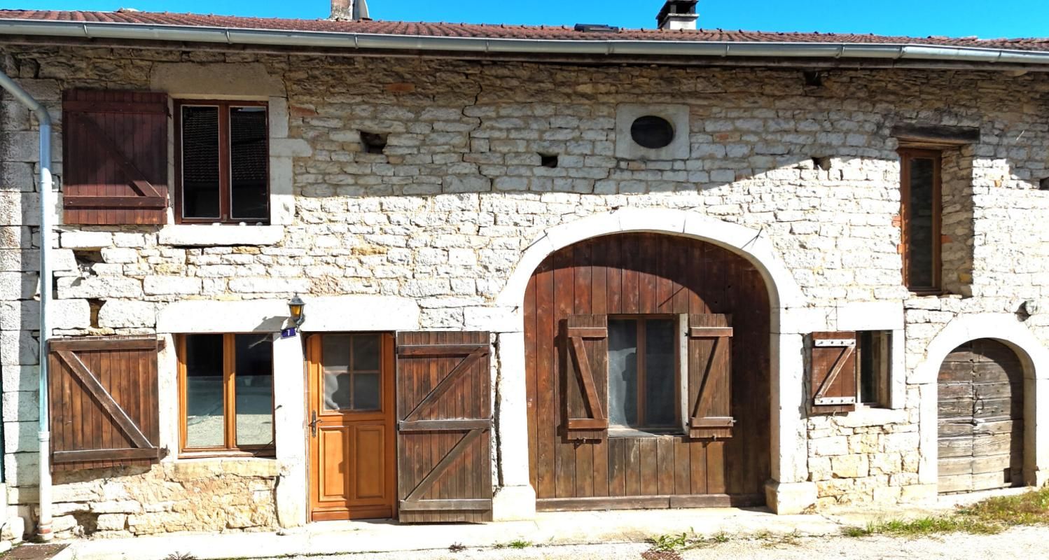 AROMAS Maison de village à Aromas 1