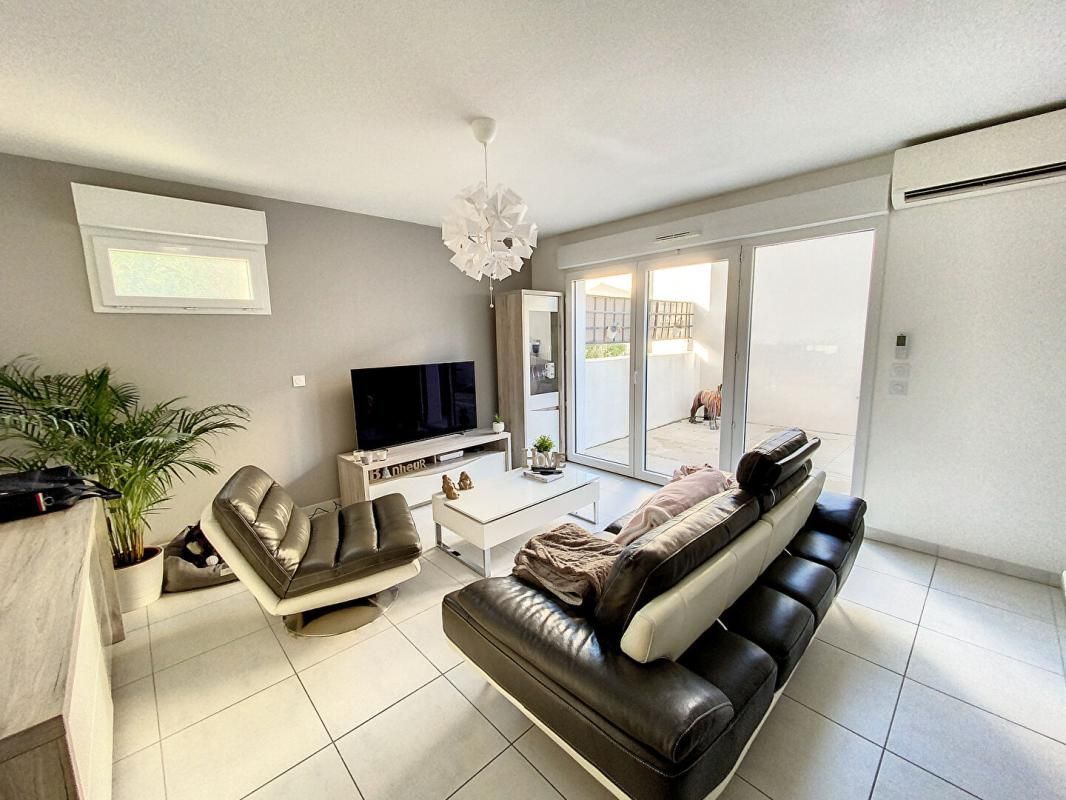 SAINT-JEAN-DE-VEDAS Appartement Saint Jean De Vedas 4 pièce(s) 82.75 m2 loué 2